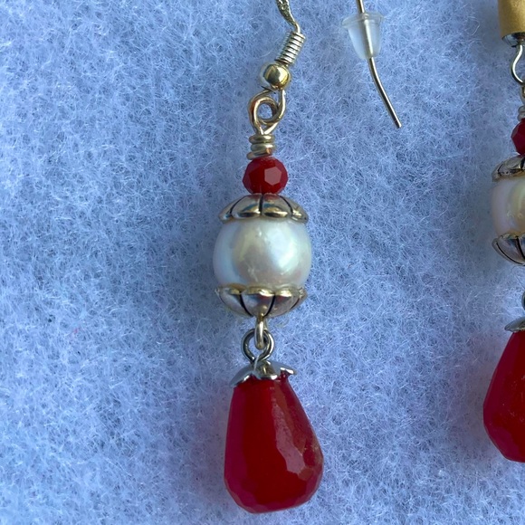 Natural Red Ruby & White Cultured Pearl Earrings - Picture 3 of 3